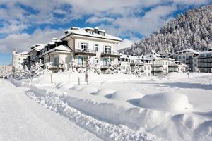 
Obiekt Kempinski Residences St. Moritz zimą
