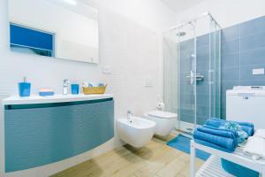 Koupelna v ubytování BLUE BAY GUEST HOUSE (IUN F0372) + 24 fotografií