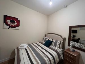 Gallery image of Charming 2-Bedrooms City Centre Apartment-No Party in Aberdeen +17 photos