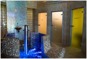 Łazienka w obiekcie Hotel Iskierka Business & Spa