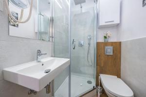 Kúpeľňa v ubytovaní Hello Apartments Studio Sw Ducha