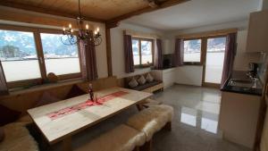 Posezení v ubytování Appartement Sonnenschein + 23 fotografií