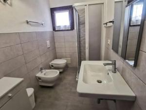 Koupelna v ubytování Sea View