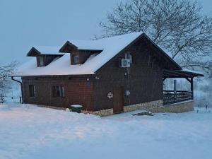 Matan House saat musim dingin