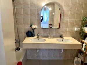 Kúpeľňa v ubytovaní Casa ASIA. Relax a 5 minutos de las calas TOP.