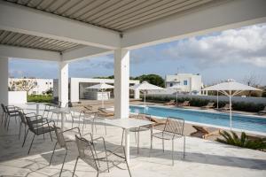 Piscina di Tzanis Resort Skyros o nelle vicinanze