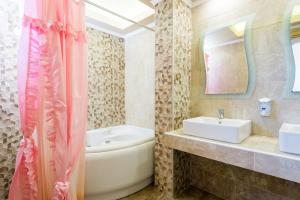 A bathroom at Summer Memories Aparthotel