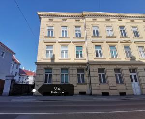 Budova, kde se apartmán nachází