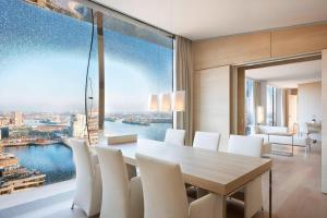 Posezení v ubytování The Westin Hamburg Elbphilharmonie