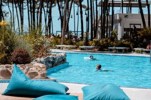 Bazén v ubytování Diamma Resort Conference & Spa nebo v jeho okolí