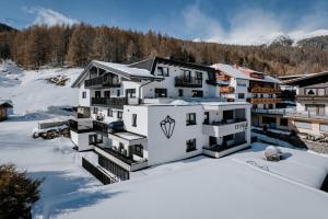 Výhľad na hory alebo výhľad na hory priamo z apartmánu