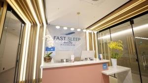 瓜鲁柳斯Fast Sleep Suites by Slaviero Hoteis - Hotel dentro do Aeroporto de Guarulhos - Terminal 2 - desembarque oeste的相册照片