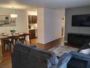 Awesome Condo in Central Raleigh