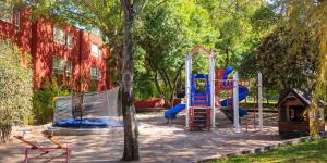 Real de Minas San Miguel de Allende的儿童游玩区