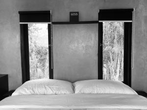 Postel nebo postele na pokoji v ubytování OCEANNA - Uluwatu, Bali