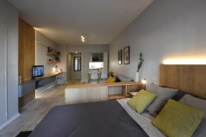 Гостиная зона в Modern minimal design studio in Recoleta B