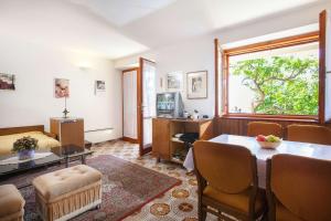 Posezení v ubytování Holiday Home Luma + 17 fotografií