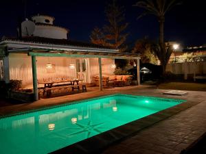 Bazén v ubytovaní Beach house 'Tiempo Lento' alebo v jeho blízkosti