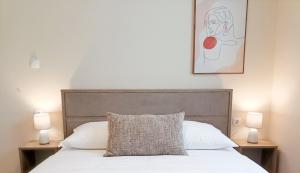 Posteľ alebo postele v izbe v ubytovaní Amelie Apartment
