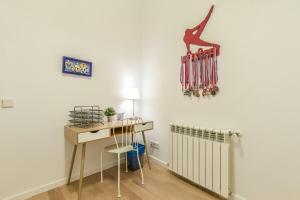 Zdjęcie z galerii obiektu MyHouseSpain - Apartamento de lujo en Malasaña - MHM w Madrycie