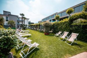 Zahrada ubytování Ascona Lodge, Pool & Garden Retreat