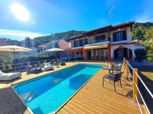 Gambar di galeri bagi Villa Laguna di Vourvourou +78 gambar