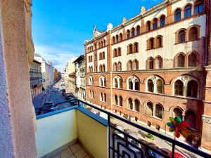 The building in which Az apartmant is located