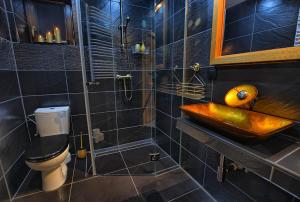 Kúpeľňa v ubytovaní Stacja Żubracze + 24 fotografií