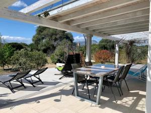 Kép Luxury Country Villa by SardiniaGem, walk to beach szállásáról Oroseiben a galériában