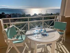 Bild i bildgalleri på CANNES APPARTEMENT D EXCEPTION VUE MER i Cannes