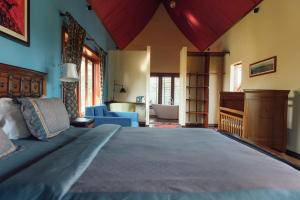 Postel nebo postele na pokoji v ubytování Nakara Villas & Glamping Udon Thani
