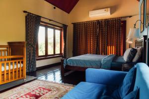 Postel nebo postele na pokoji v ubytování Nakara Villas & Glamping Udon Thani