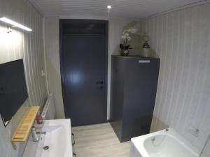 Ένα μπάνιο στο Chalet Balthazar +33 φωτογραφίες