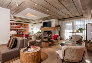 Posezení v ubytování Hotel Villa Lago Garni