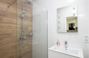 Kúpeľňa v ubytovaní Apartamenty Marii Konopnickiej Kraków