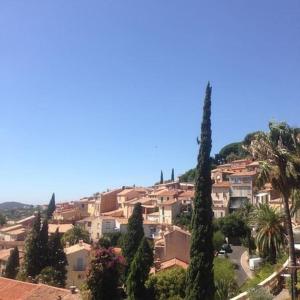 Fotografia z galérie ubytovania Bel appartement 6 personnes - Proche toutes commodités v destinácii Toulon