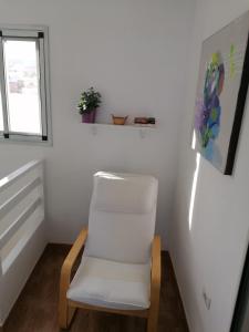 A seating area at Apartamento Los Linos