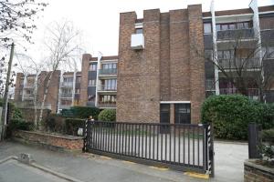 Budynek, w którym mieści się apartament