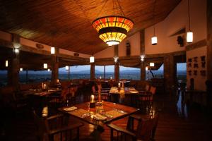 Restaurace v ubytování Mbalageti Serengeti