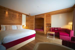 Postel nebo postele na pokoji v ubytování Maribel Hotel