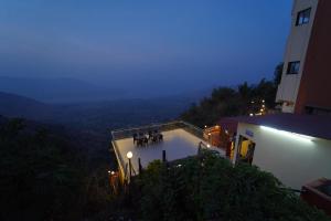 潘奇加尼Sharayu Holidays Valley View的相册照片