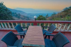 潘奇加尼Sharayu Holidays Valley View的相册照片