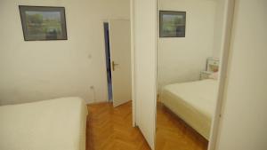 Fotografie z fotogalerie ubytování Central & Vintage Apartment Sinj v destinaci Sinj