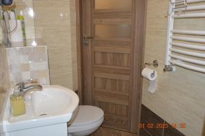Koupelna v ubytování Apartamenty i pokoje u Kryni
