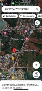 Galeriebild der Unterkunft Villa Lighthouse mit Pool und Jacuzzi in Bašanija