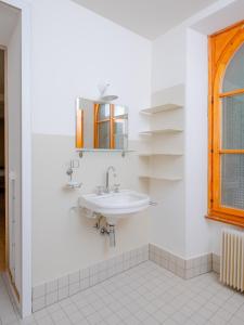 Vannituba majutusasutuses Grand Hotel du Cervin - Auberge de jeunesse et spa