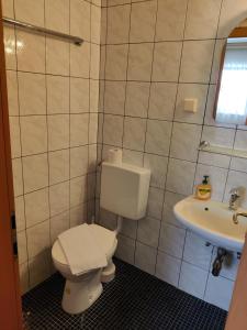 Koupelna v ubytování Pension Reiterhaus