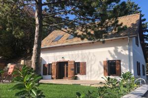 Budova, v ktorej sa vila nachádza