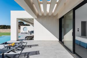 Bazén v ubytování Villa Afroditi, Corfu nebo v jeho okolí