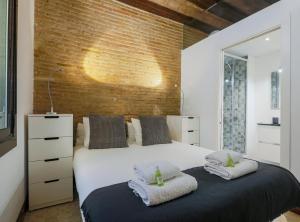 Posteľ alebo postele v izbe v ubytovaní New Listing DUPLEX NEAR THE BEACH Barceloneta